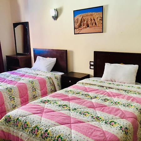 Sunflower Guest House Luxor West Bank المظهر الخارجي الصورة